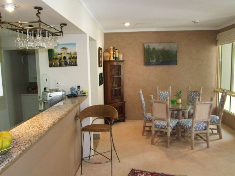 3/125 Santa Cruz Boulevard, Clear Island Waters QLD 4226