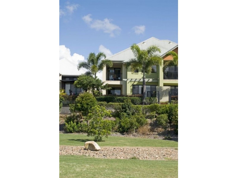 2124/1 The Vistas Drive, Carrara QLD 4211