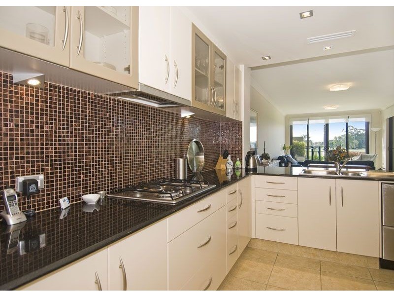 2124/1 The Vistas Drive, Carrara QLD 4211