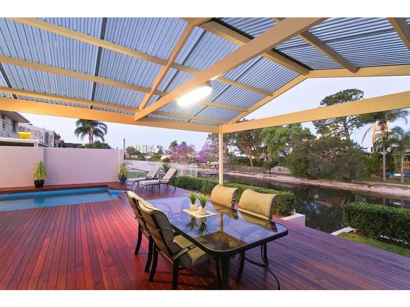 34 Sunshine Boulevard, Broadbeach Waters QLD 4218