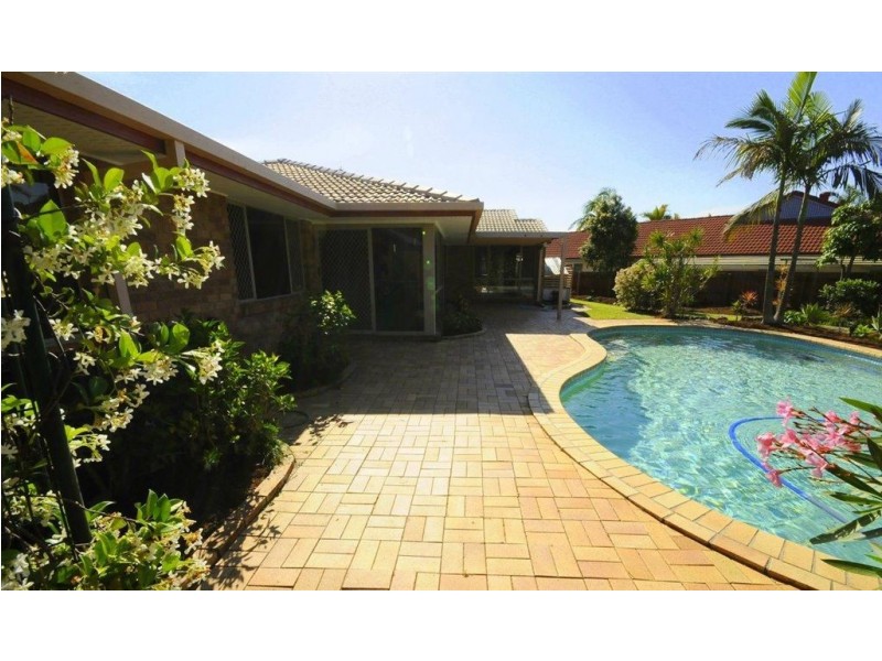 14 Vaucluse Place, Robina QLD 4226