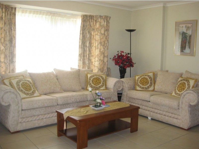 9 Emerton Crescent, Robina QLD 4226