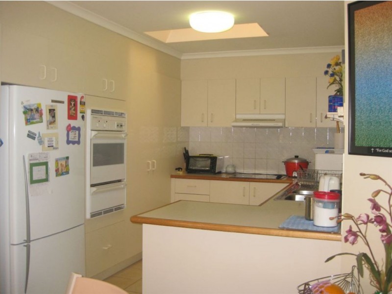 9 Emerton Crescent, Robina QLD 4226