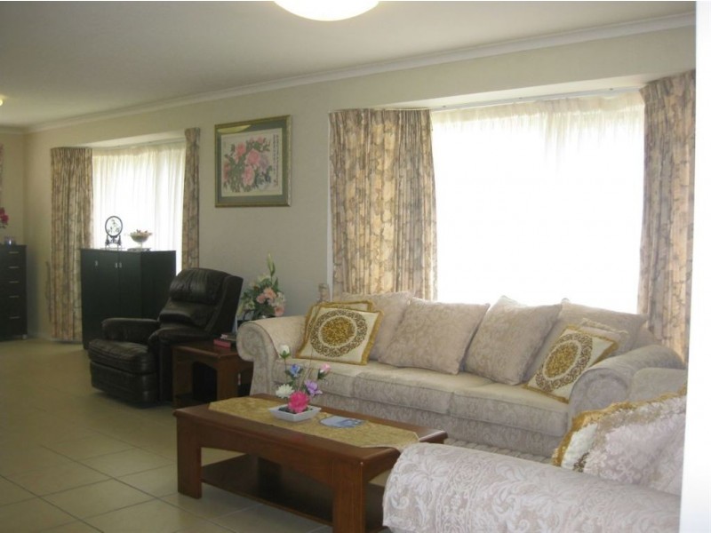 9 Emerton Crescent, Robina QLD 4226