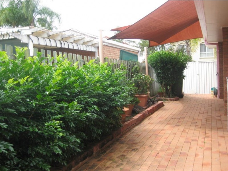 9 Emerton Crescent, Robina QLD 4226