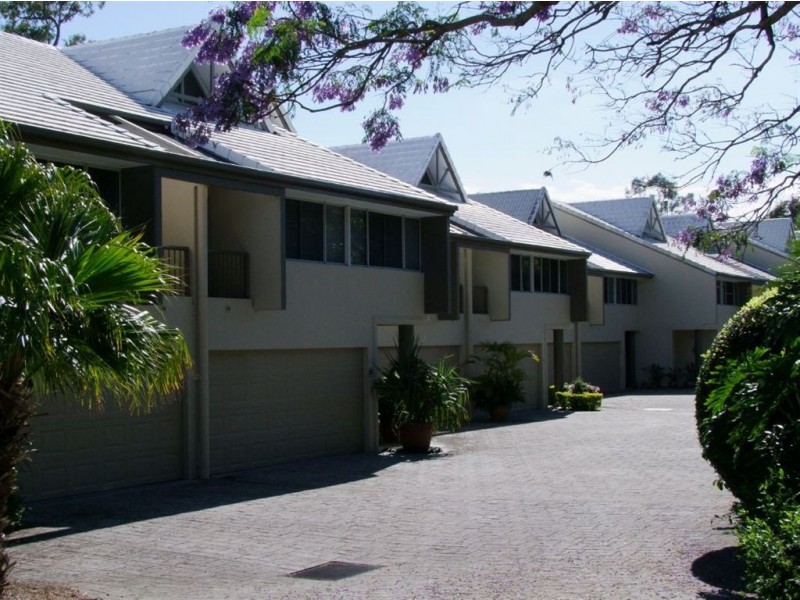 3/125 Santa Cruz Boulevard “3 Bridgeton”, Clear Island Waters QLD 4226