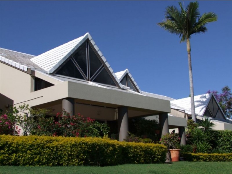 3/125 Santa Cruz Boulevard “3 Bridgeton”, Clear Island Waters QLD 4226