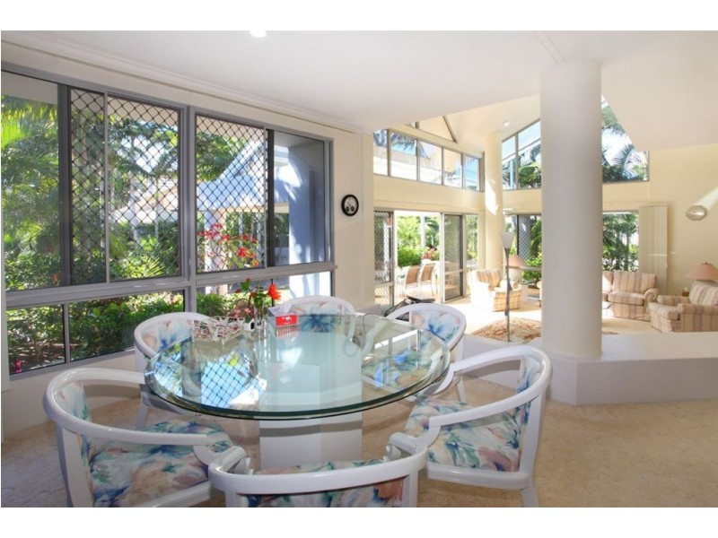 1/125 Santa Cruz Boulevard ‘Cranston’, Clear Island Waters QLD 4226