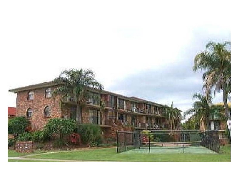 8/14 Duet Drive, Mermaid Waters QLD 4218