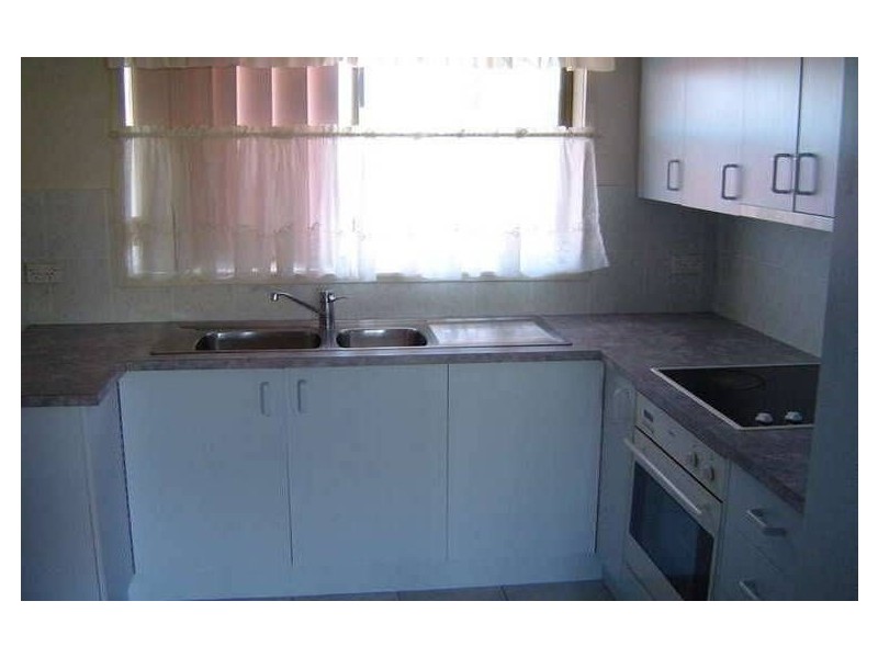 8/14 Duet Drive, Mermaid Waters QLD 4218