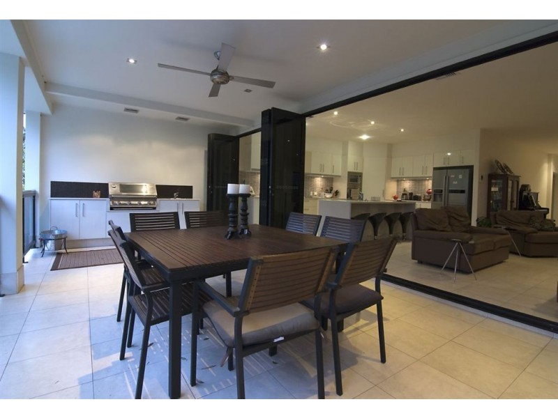 326 Ron Penhaligon Way, Robina QLD 4226