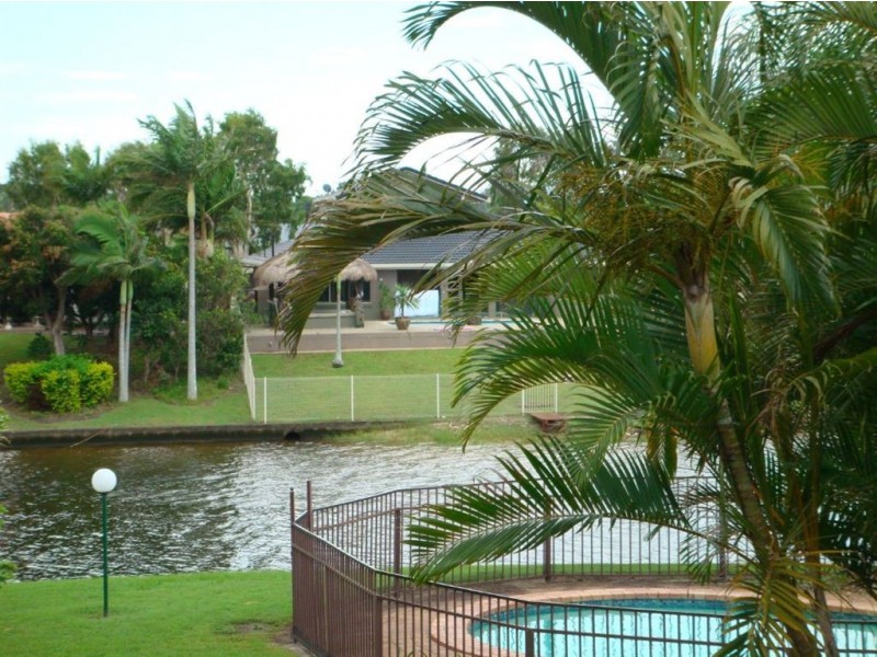 3/22 Dunlop Court, Mermaid Waters QLD 4218