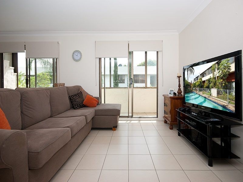 6/10 Duet Drive, Mermaid Waters QLD 4218
