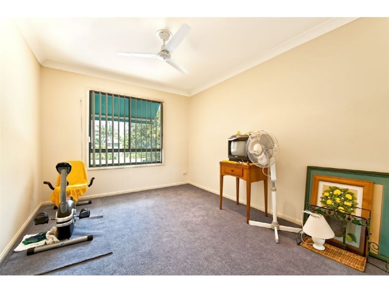 6/125 ‘Ashton’ Santa Cruz Boulevard, Clear Island Waters QLD 4226