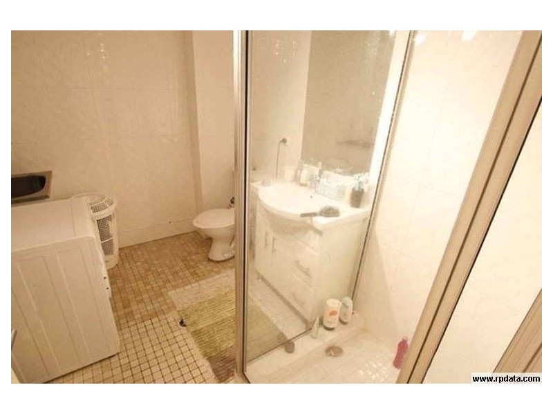 6/112 Stanhill Drive, Chevron Island QLD 4217