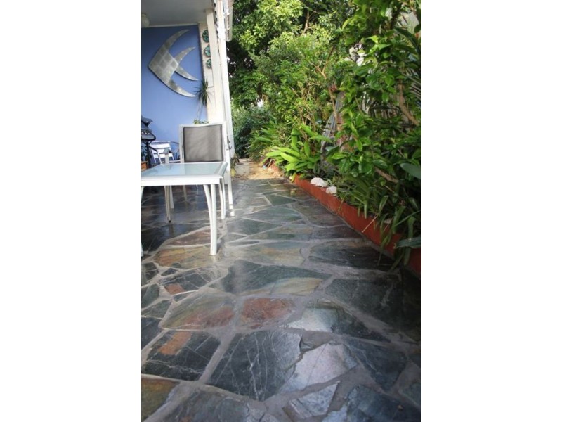 3 Coral Gables Key, Broadbeach Waters QLD 4218