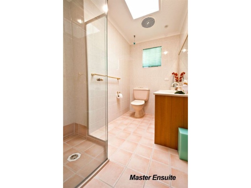 43 River Crescent, Broadbeach Waters QLD 4218