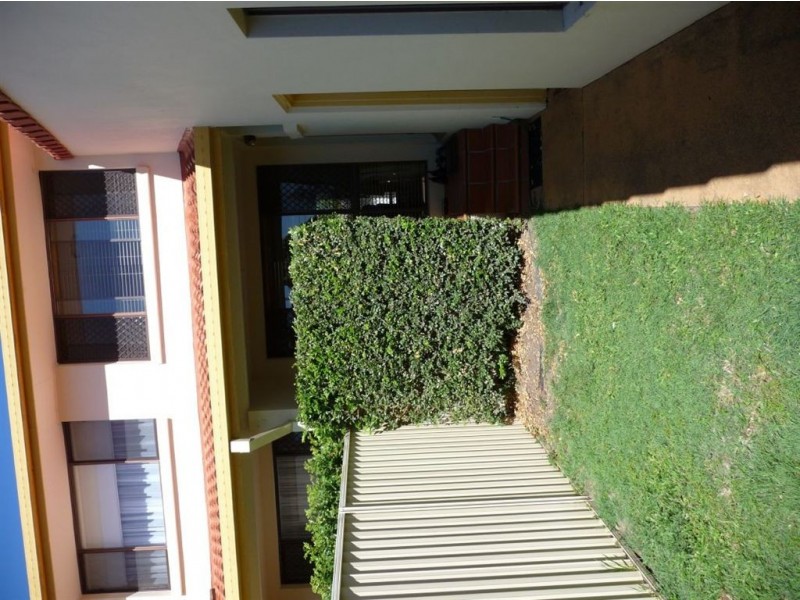 31/2 Karbunya Street, Mermaid Waters QLD 4218