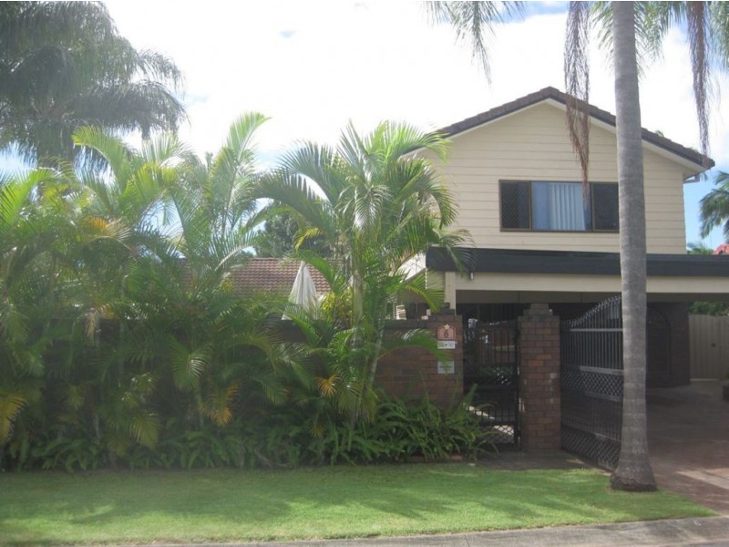 6 Karratha Court, Mermaid Waters QLD 4218