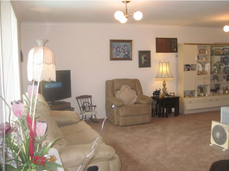 6 Karratha Court, Mermaid Waters QLD 4218