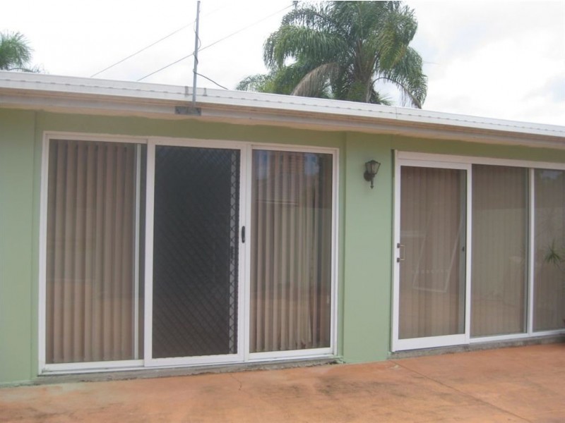 9 Moorilla Place, Broadbeach Waters QLD 4218