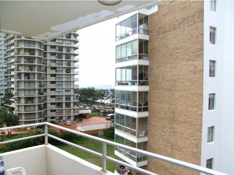 28/7 View Avenue, Surfers Paradise QLD 4217