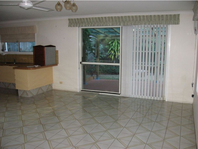 41 Lancelin Drive, Mermaid Waters QLD 4218