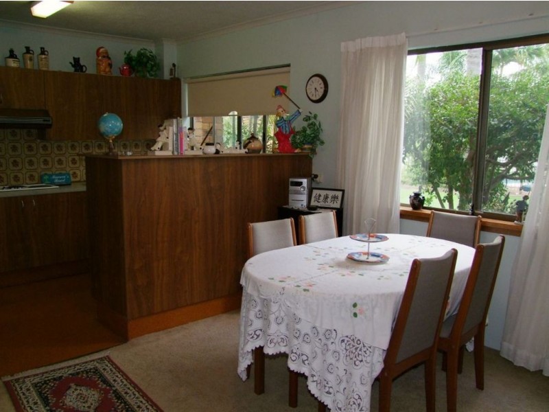 8/14 Dunlop Court, Mermaid Waters QLD 4218