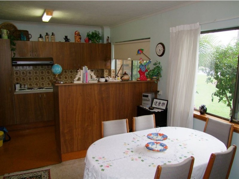 8/14 Dunlop Court, Mermaid Waters QLD 4218