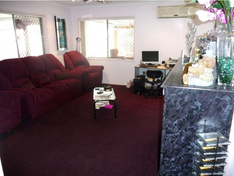 56 Surfers Avenue, Mermaid Waters QLD 4218