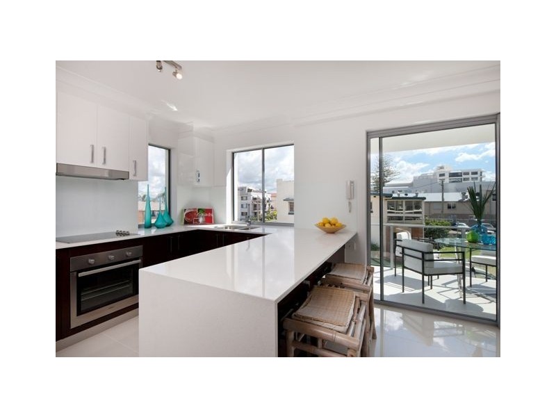 21 Albatross Avenue, Mermaid Beach QLD 4218