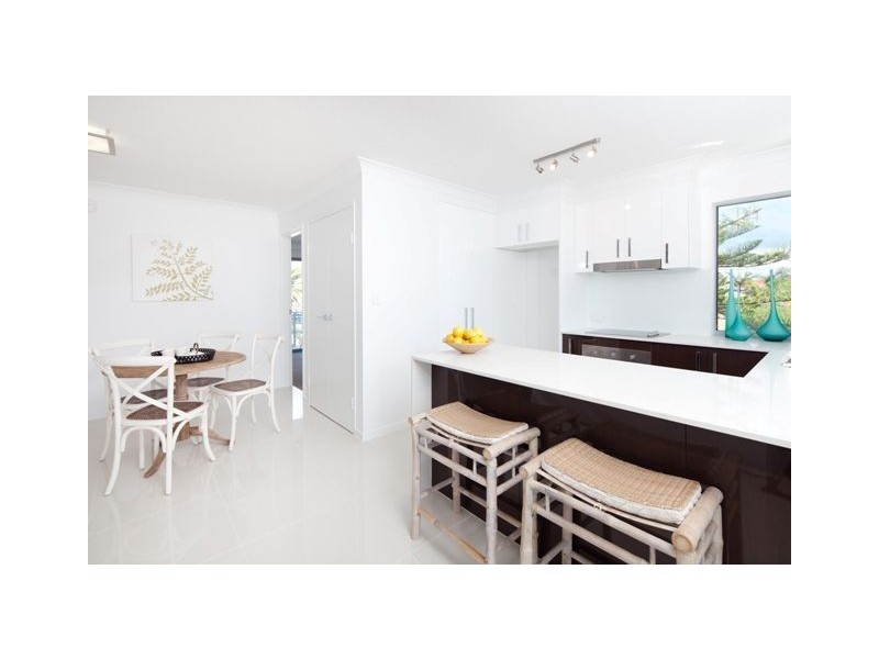 21 Albatross Avenue, Mermaid Beach QLD 4218