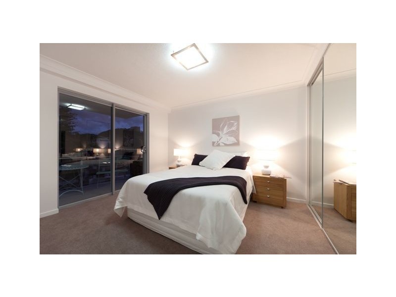 21 Albatross Avenue, Mermaid Beach QLD 4218