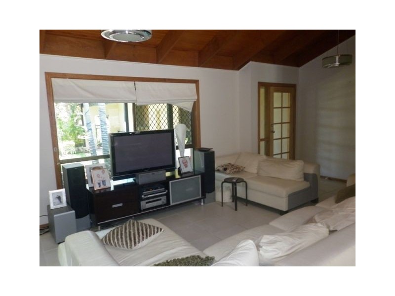 78 Barrier Reef Drive, Mermaid Waters QLD 4218