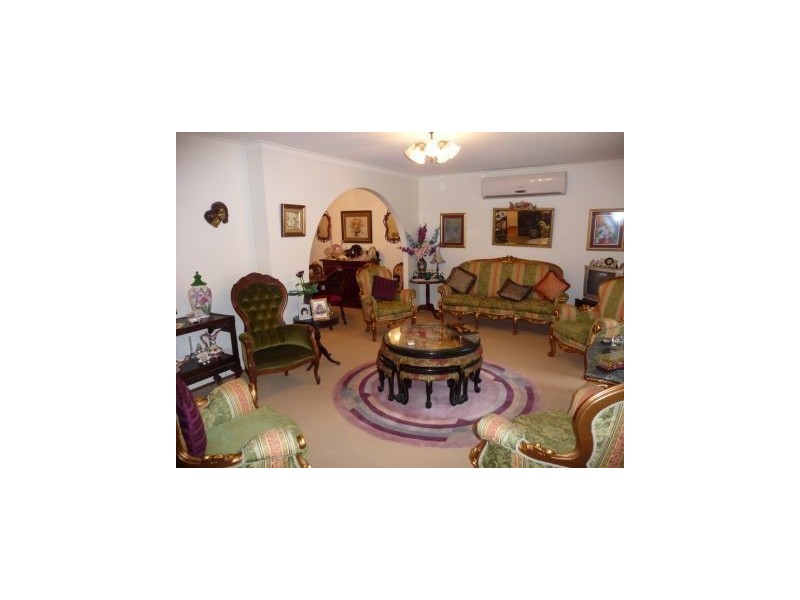 6 Driver Court, Mermaid Waters QLD 4218