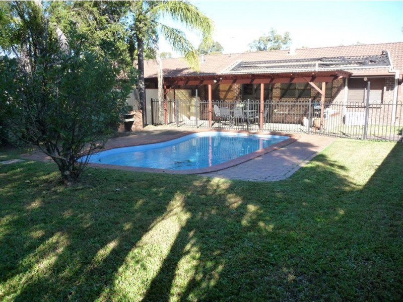 14 Morinda Way, Labrador QLD 4215