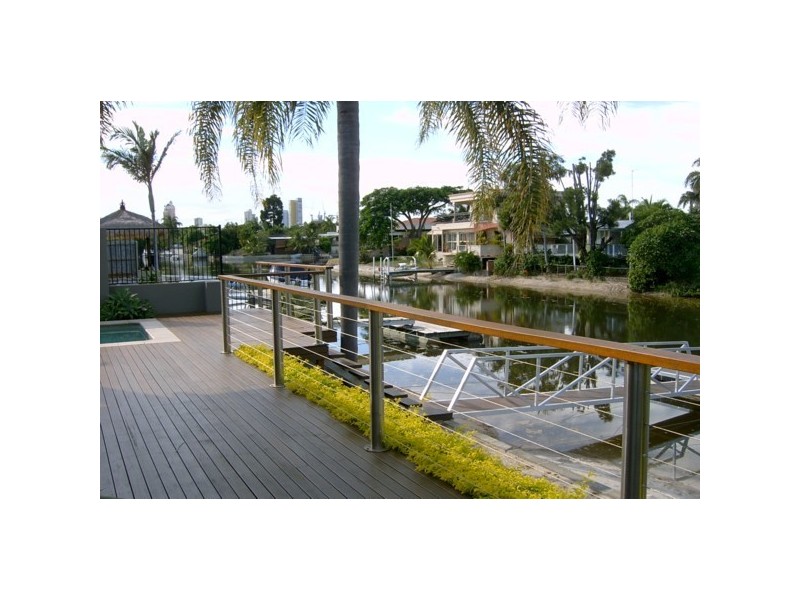 8 Palmetto Court, Broadbeach Waters QLD 4218