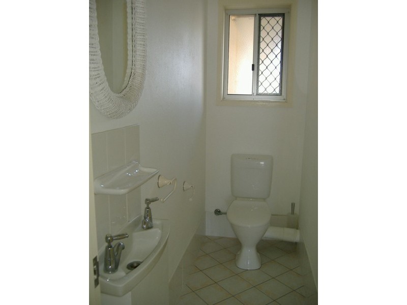 5/143 Hedges Avenue, Mermaid Beach QLD 4218