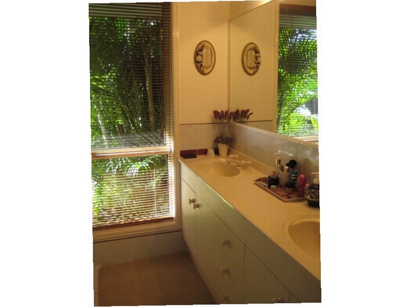 21 Ballarat Court, Mudgeeraba QLD 4213