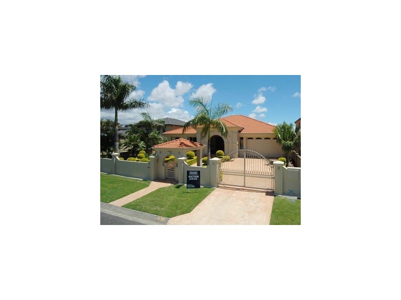 9 Namatjira Court, Broadbeach Waters QLD 4218