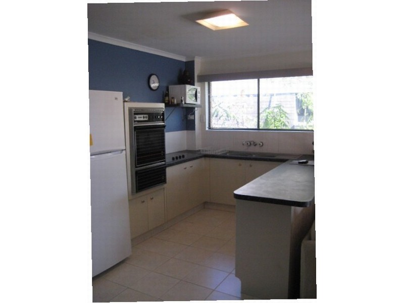 6/50 Oceanic Drive, Mermaid Waters QLD 4218