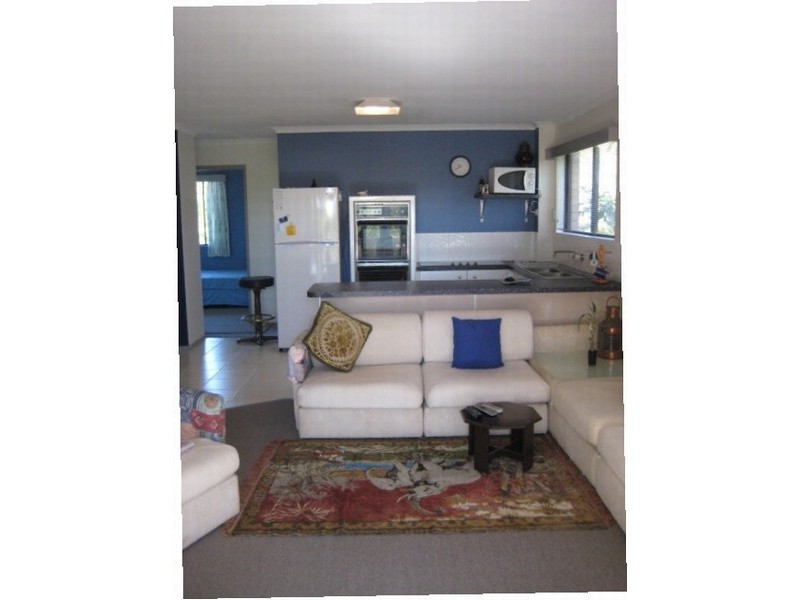 6/50 Oceanic Drive, Mermaid Waters QLD 4218