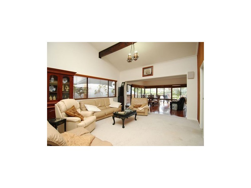 3 Cedar Place, Broadbeach Waters QLD 4218