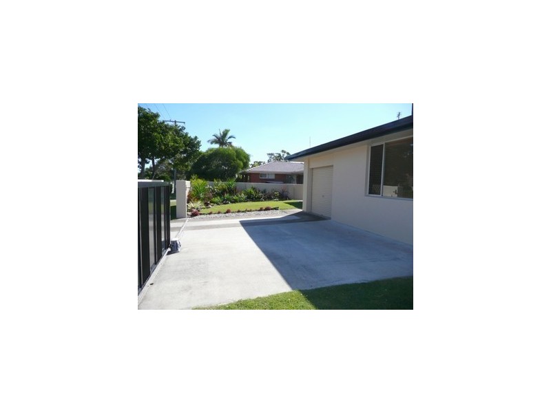 9 Karbunya Street, Mermaid Beach QLD 4218