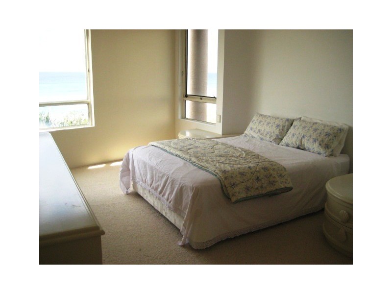 3/37 Garfield, Surfers Paradise QLD 4217