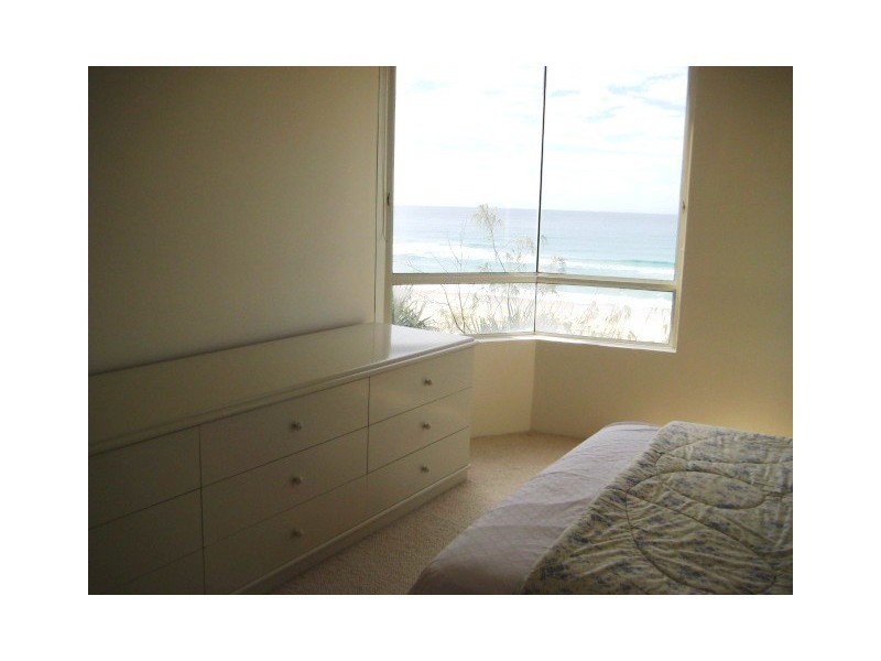 3/37 Garfield, Surfers Paradise QLD 4217
