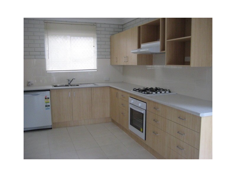 1/13 Orvieto Ave, Mermaid Waters QLD 4218