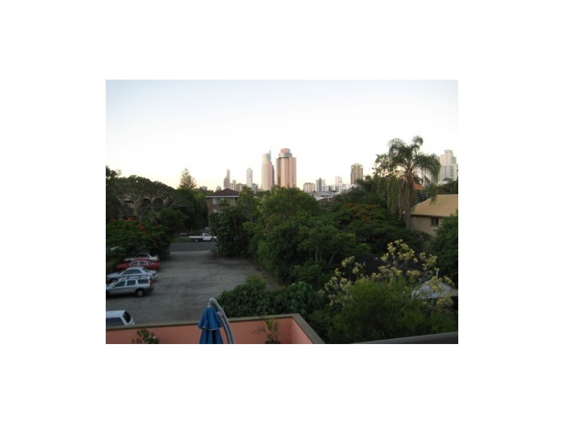 7/47 Brittania Avenue, Broadbeach QLD 4218