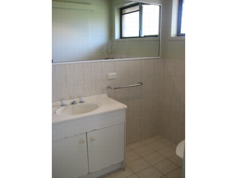 345 Rio Vista Blvd, Mermaid Waters QLD 4218