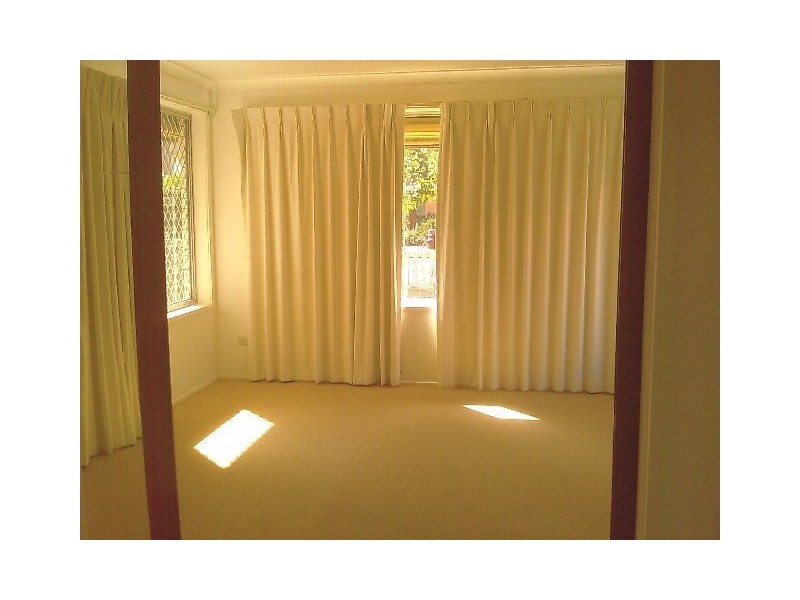 28 Hilda Street, Mermaid Beach QLD 4218